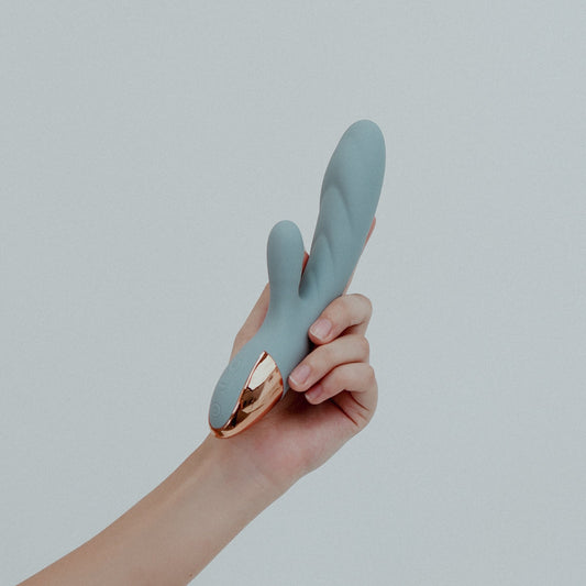 essense rabbit massager